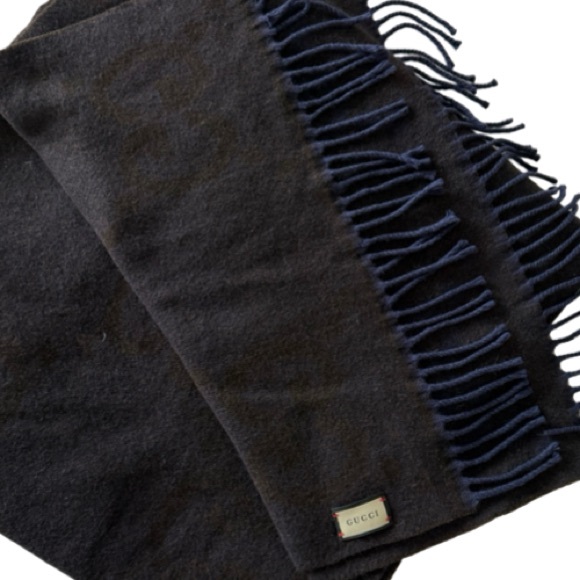 GUCCI UNISEX CASHMERE SCARF - Picture 1 of 4